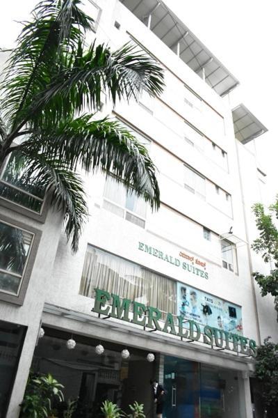 העיר בנגלור Emerald Suites Koramangala מראה חיצוני תמונה