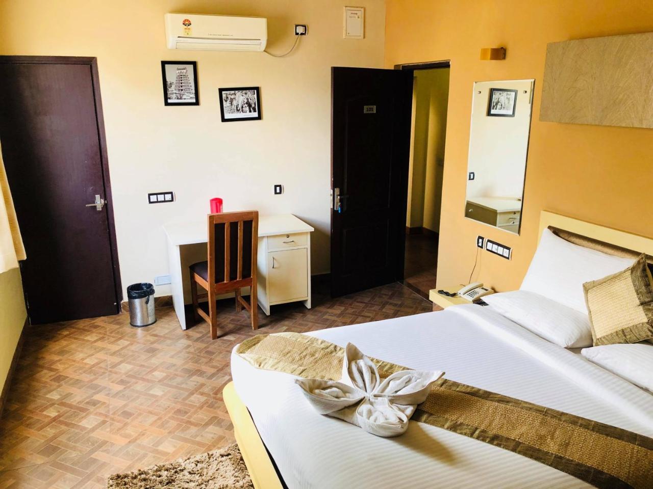 העיר בנגלור Emerald Suites Koramangala מראה חיצוני תמונה